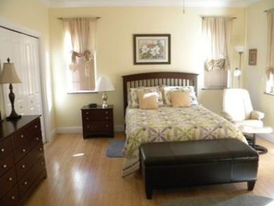 Holmes Beach Vacation Rental Sleeps Eight Guests